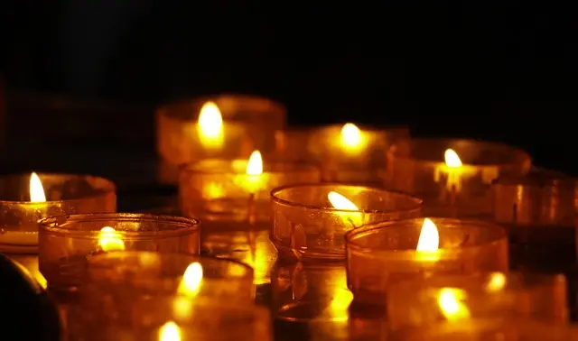 5 Étapes Pour Personnaliser un Service Mémorial Unique