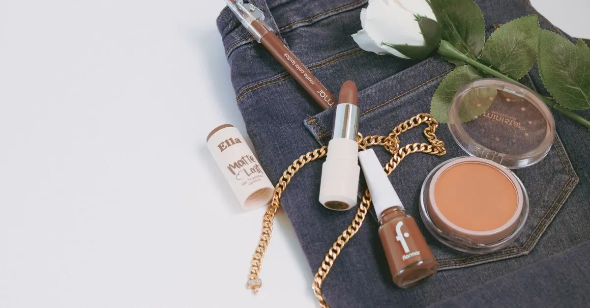Les pièces intemporelles à adopter pour un look chic
