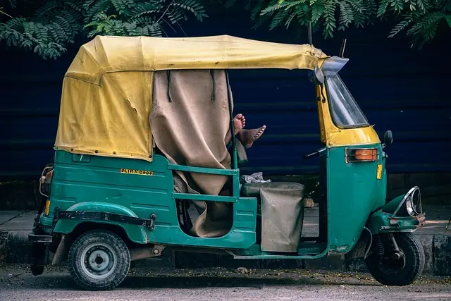 I 10 Trucchi per Viaggiare Sostenibilmente in Città