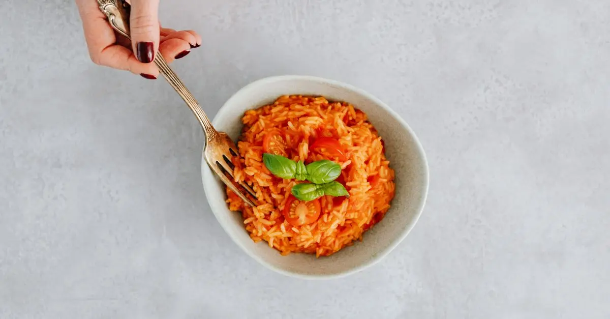 Cómo hacer un risotto de espárragos perfecto: técnicas y secretos