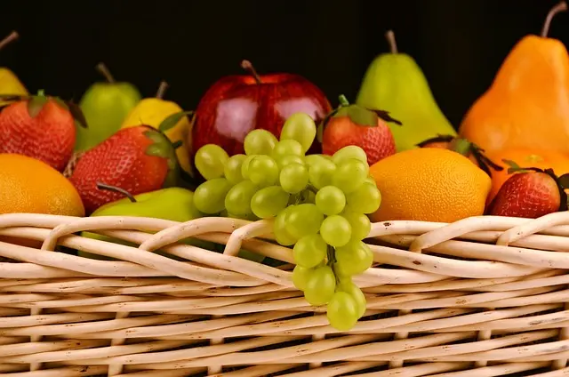 Les Secrets pour Créer un Panier de Fruits Printanier Équilibré