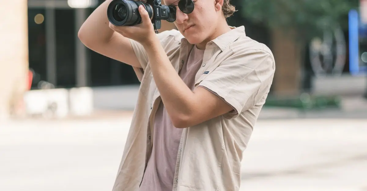 5 Essential Steps to Kickstart Your Photography Career