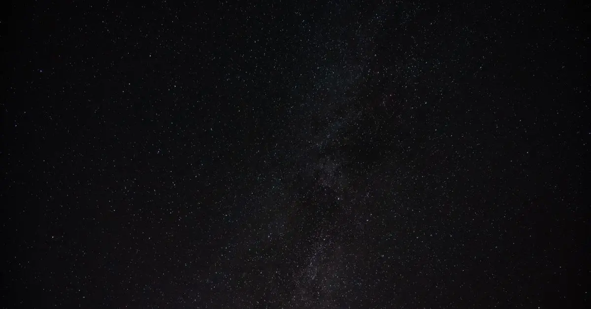 Trek de Nuit : Conseils pour Marcher Après le Coucher du Soleil