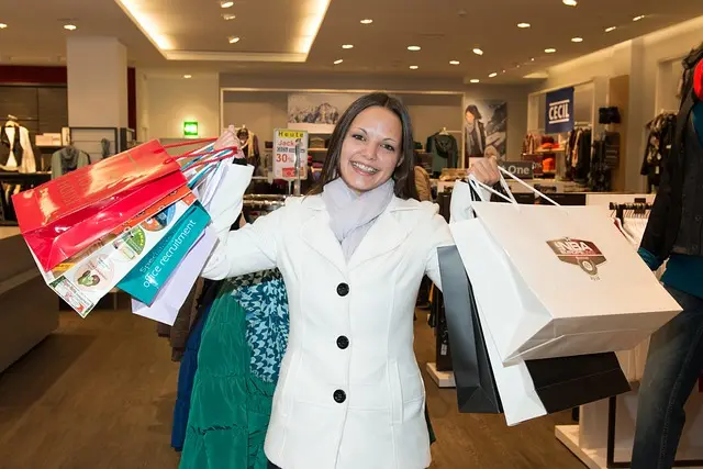 Cómo detectar las mejores ofertas al comprar en línea