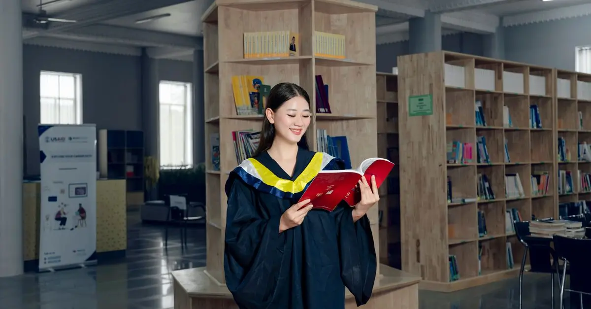 How to Choose the Right Graduate Program for Science