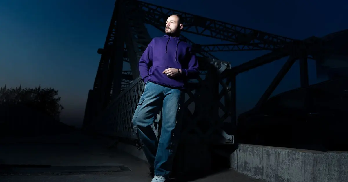 Cómo combinar el estilo streetwear masculino con clase