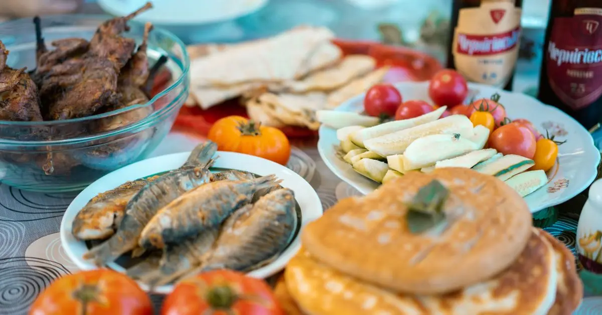 Les Plats Corses à Emporter : Savourez la Cuisine en Voyage