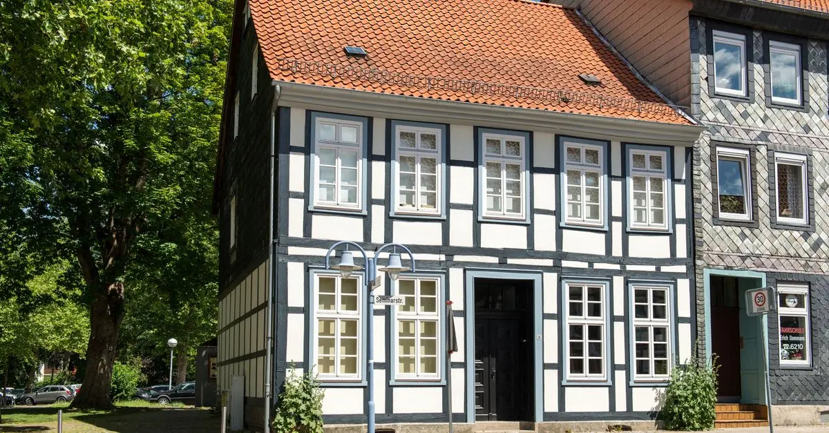 Installer la fibre dans une maison ancienne : que savoir?