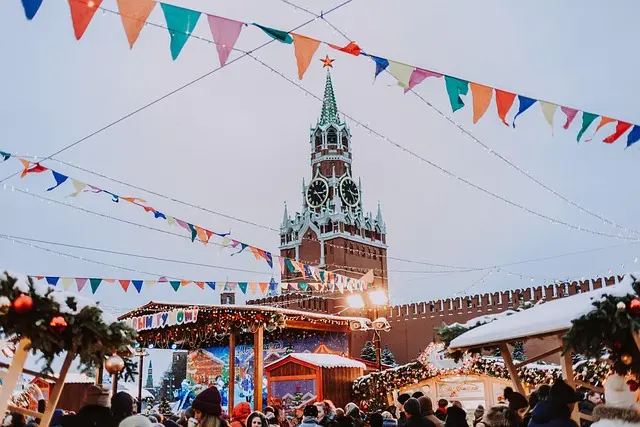 Comment choisir les décorations de Noël les plus rentables à revendre