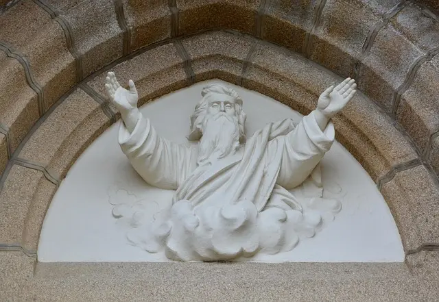 Come Realizzare una Scultura in Cartone Riciclato