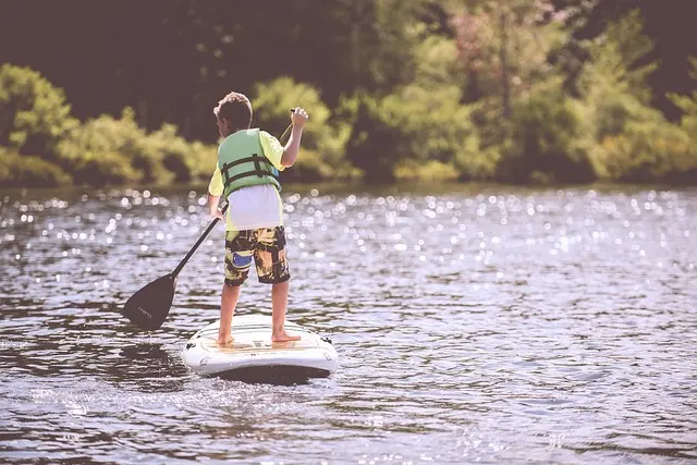 5 astuces pour organiser des activités nautiques en famille