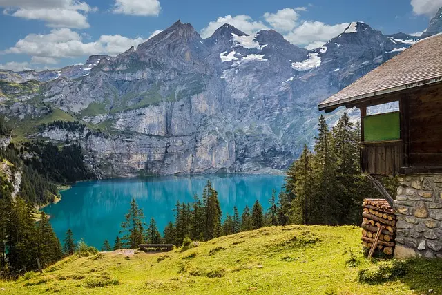 Les meilleures activités en plein air à découvrir en Suisse