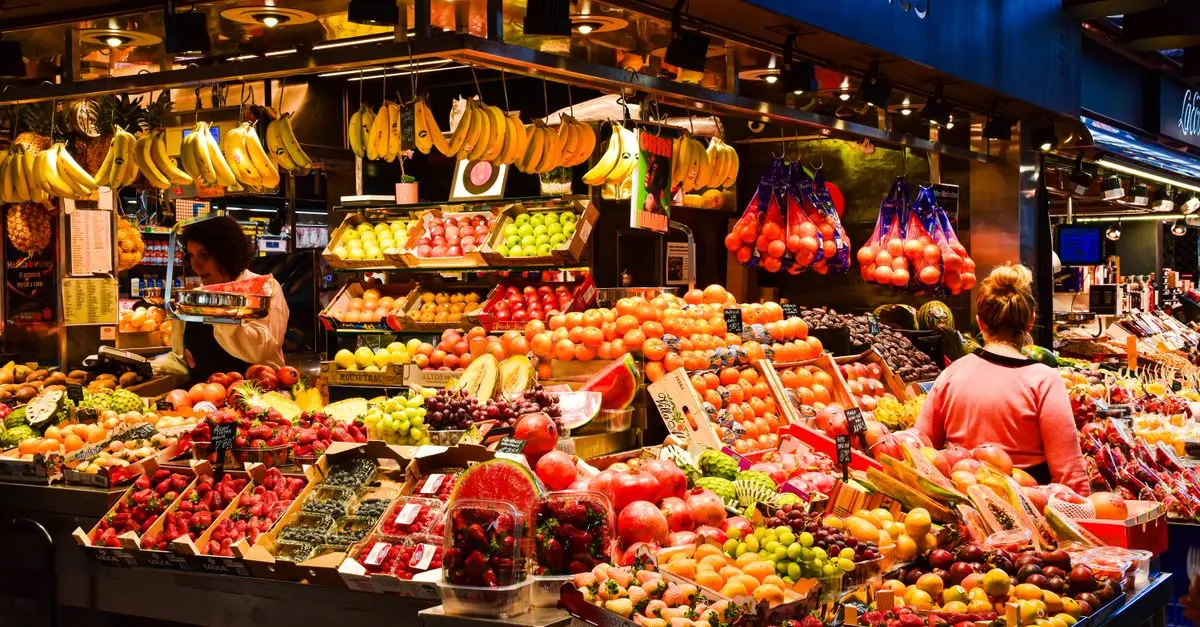 Los Mejores Mercados Gastronómicos para Visitar en España