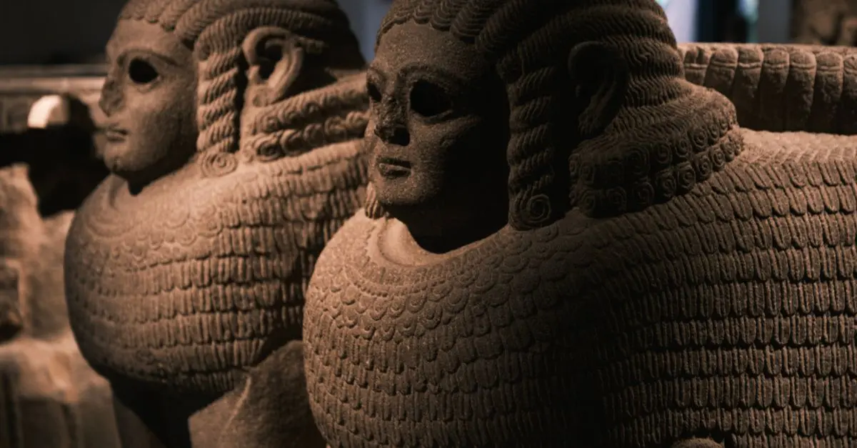 Les 10 objets anciens les plus bizarres et surprenants