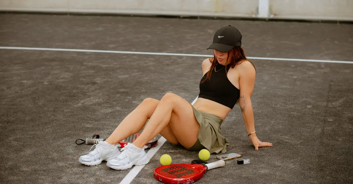 Les équipements indispensables pour un bon jeu de padel