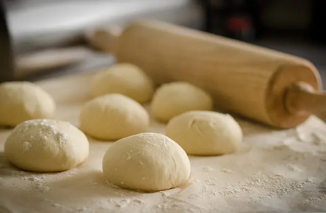 5 Errores Comunes al Hacer Pizza Casera y Cómo Evitarlos